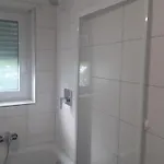 Freundliche Mit Grosser Terasse