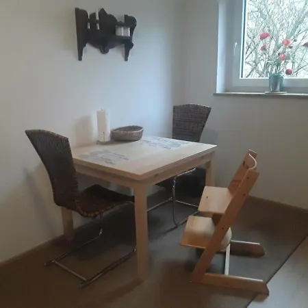 Appartement Freundliche Mit Grosser Terasse Aichstetten